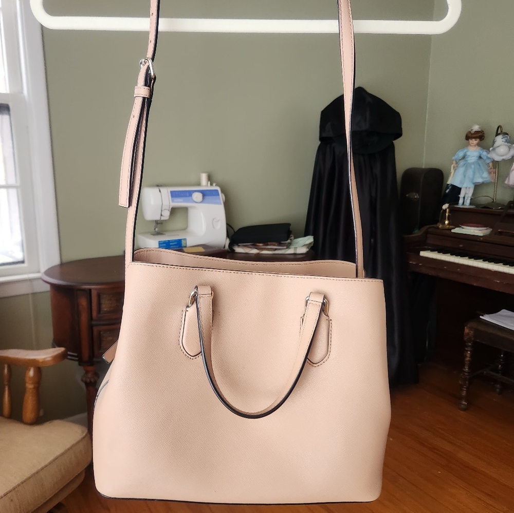 Kate Spade Matching Set - Picture 2 of 11